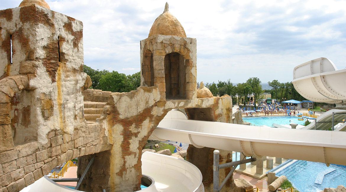 Aquapolis Aqua Park - Nisipurile de Aur