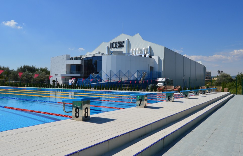 Олимпийски басейн в х-л Therma Village – Кранево